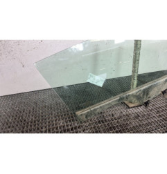 Vitre avant droit KIA RIO 3