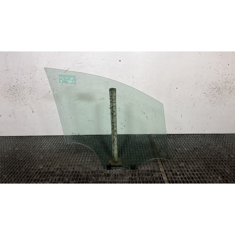 Vitre avant gauche CITROEN C3 3 SOCIETE Photo n°4