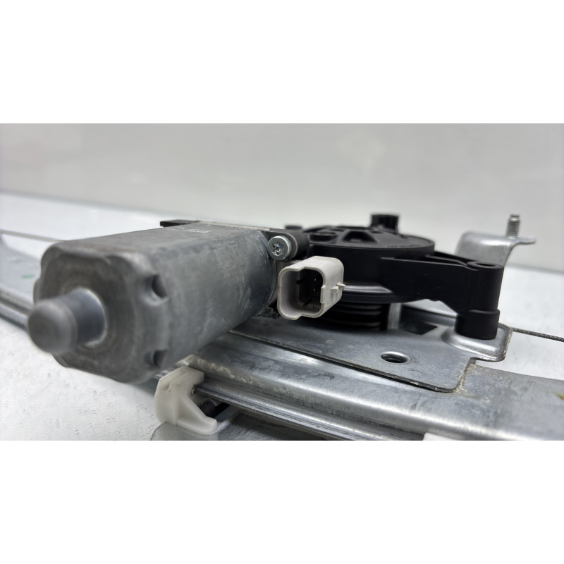 Leve vitre electrique avant gauche CITROEN C3 3 SOCIETE Photo n°4