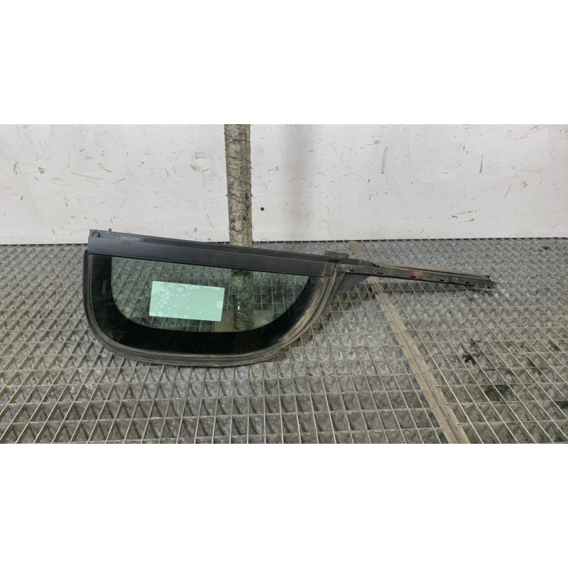 Custode arriere droit (porte) PEUGEOT 308 2 Photo n°4