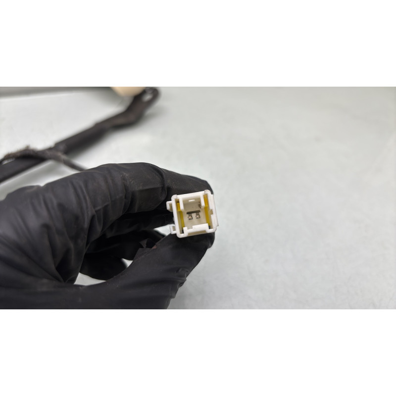 Attache ceinture avant gauche PEUGEOT 308 2 Photo n°3