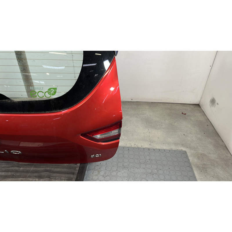 Malle/Hayon arriere RENAULT CLIO 4 Photo n°4