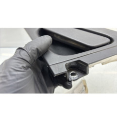 Poignee porte arriere droit RENAULT CLIO 4