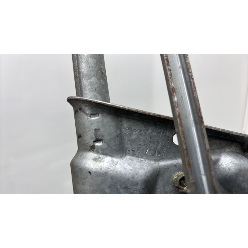 Moteur essuie glace avant VOLKSWAGEN GOLF 3 Photo n°7