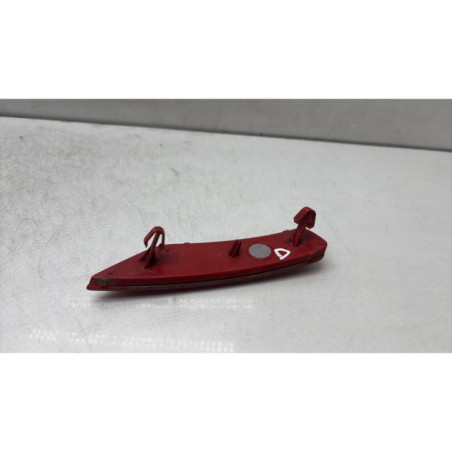 Catadioptre arriere droit PEUGEOT 208 2