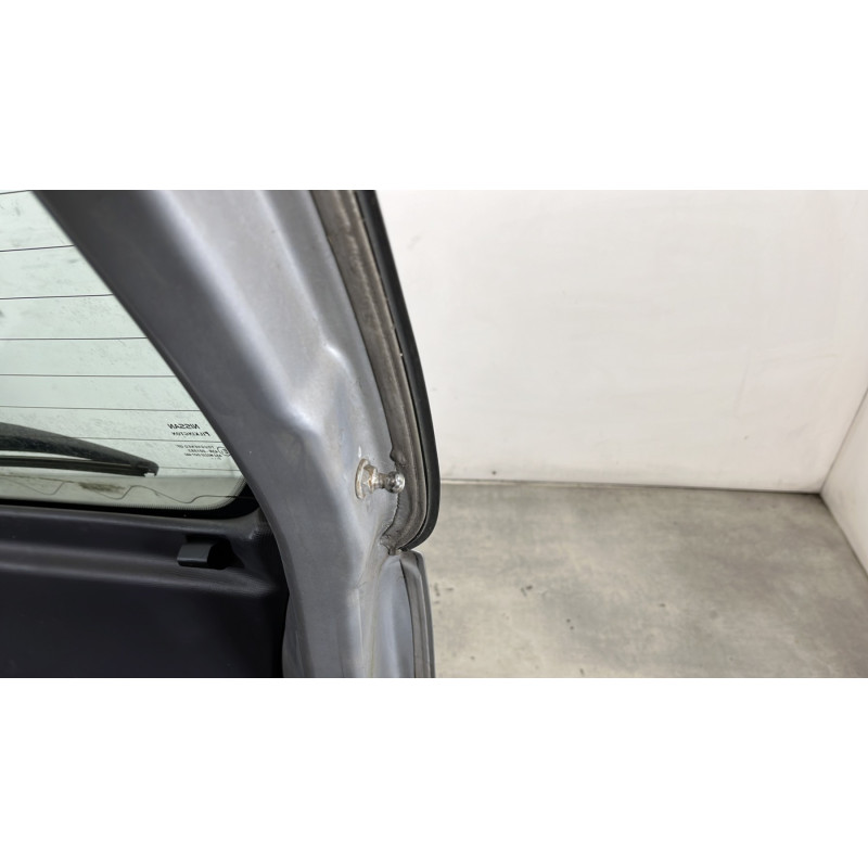 Malle/Hayon arriere NISSAN MICRA 3 Photo n°9