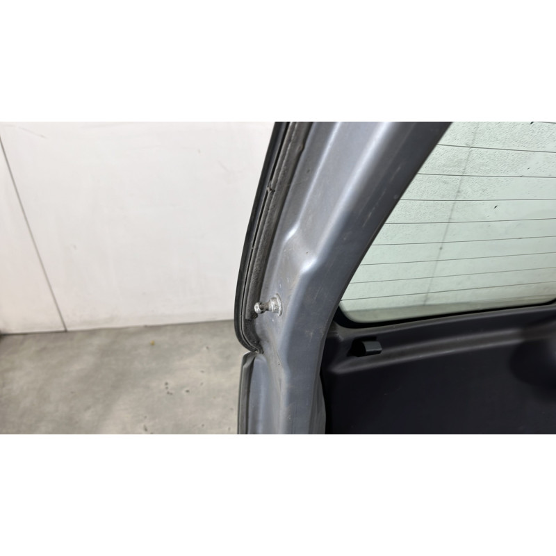 Malle/Hayon arriere NISSAN MICRA 3 Photo n°10