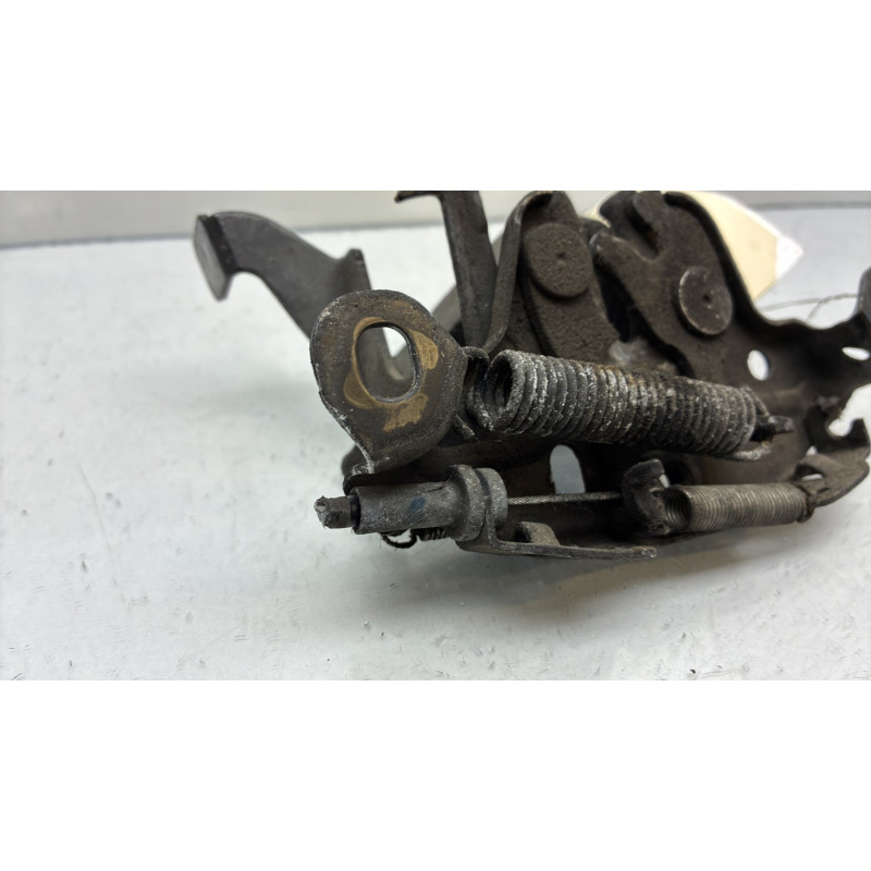 Fermeture de capot NISSAN NOTE 1 Photo n°3