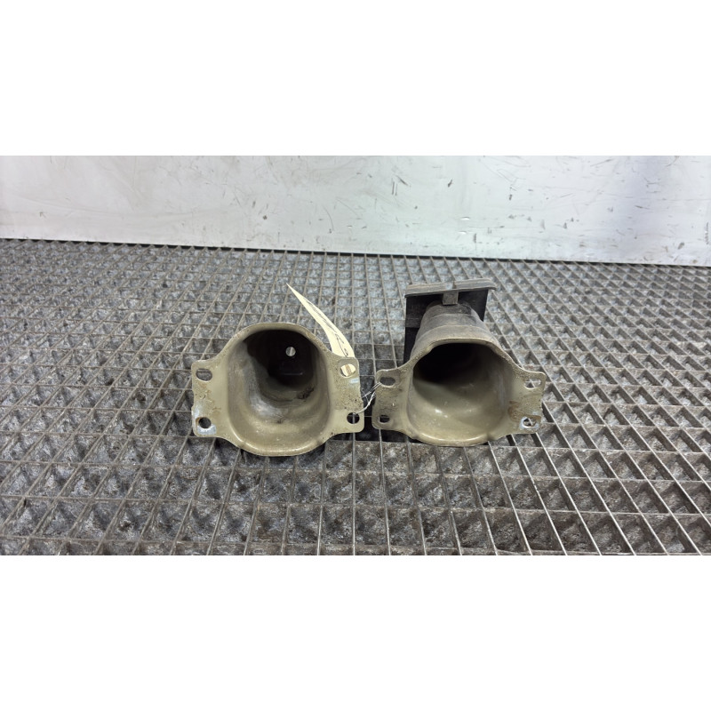 Absorbeur de pare choc arriere NISSAN NOTE 1 Photo n°4