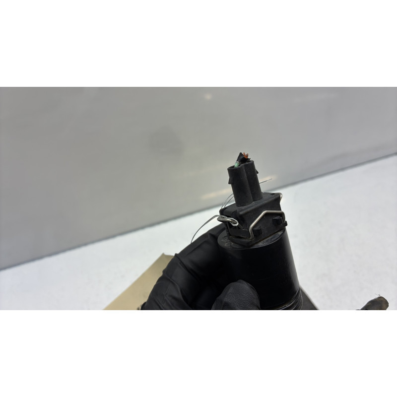 Pompe lave glace avant NISSAN NOTE 1 Photo n°4