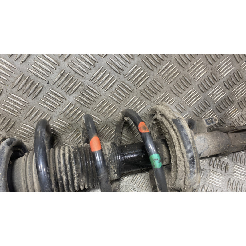 Amortisseur avant droit HYUNDAI I 20 1 Photo n°2