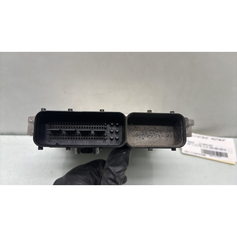 Calculateur moteur HYUNDAI I 20 1 Photo n°3