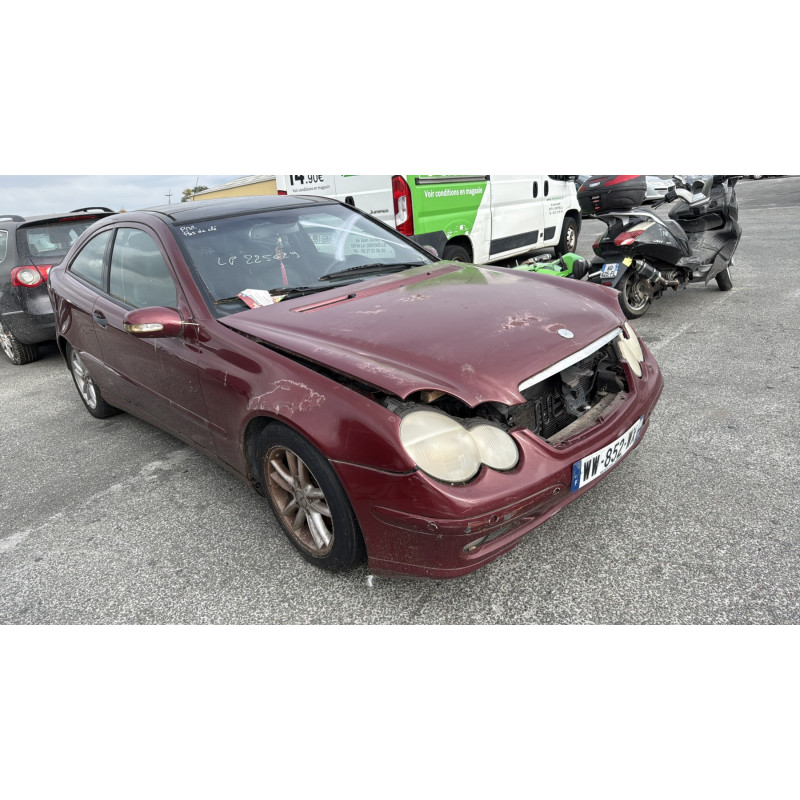 Trappe d'essence MERCEDES CLASSE C 203 COUPE SPORT Photo n°7
