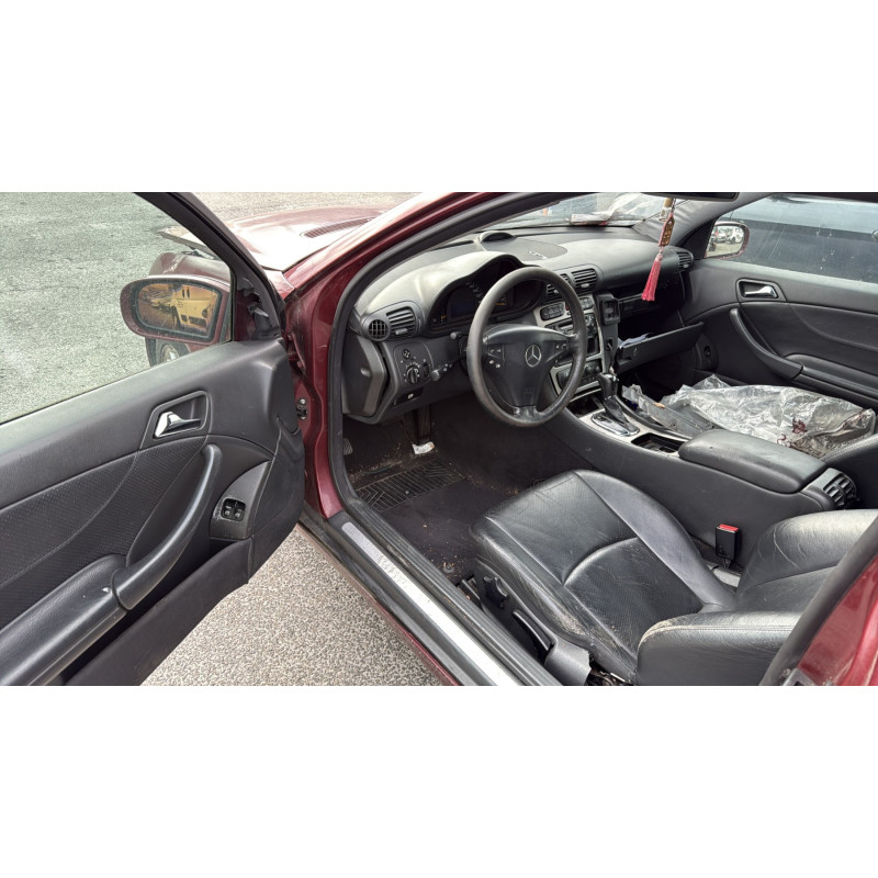 Trappe d'essence MERCEDES CLASSE C 203 COUPE SPORT Photo n°11