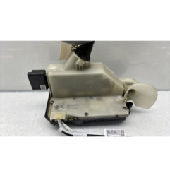 Serrure avant gauche PEUGEOT 208 1