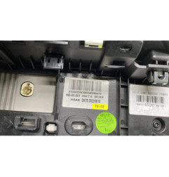Ecran GPS PEUGEOT 208 2