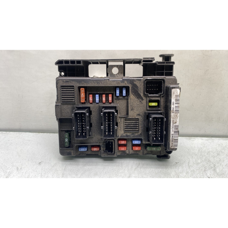 Boitier servitude moteur (BSM) CITROEN XSARA PICASSO Photo n°3