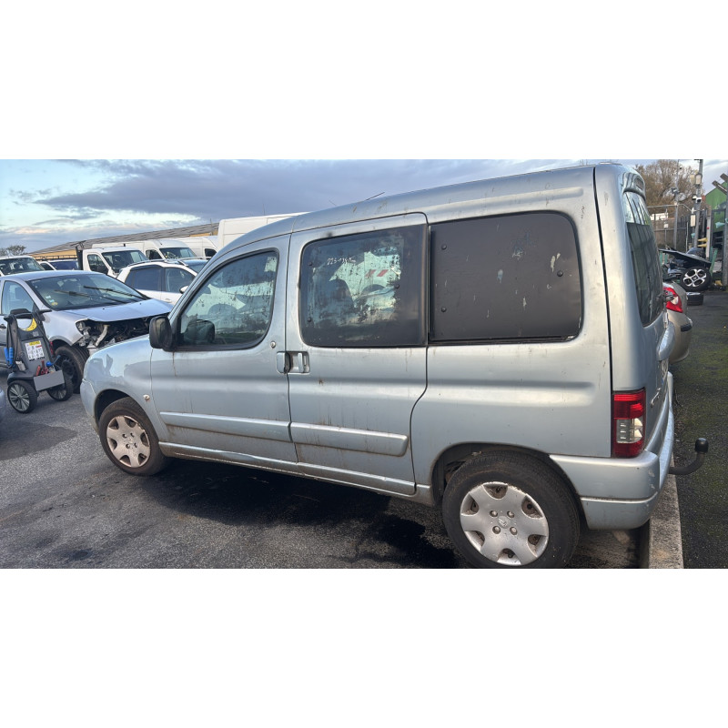 Porte avant droit CITROEN BERLINGO 1 Photo n°11