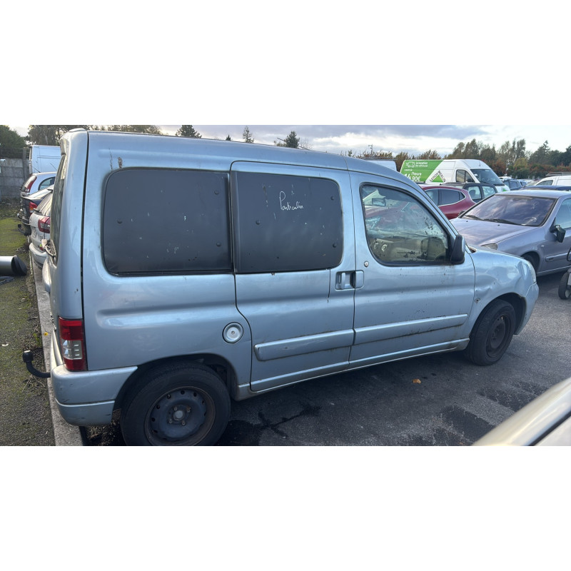 Porte avant droit CITROEN BERLINGO 1 Photo n°12