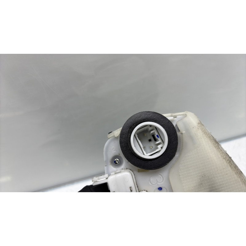Serrure arriere droit TOYOTA YARIS 3 Photo n°3