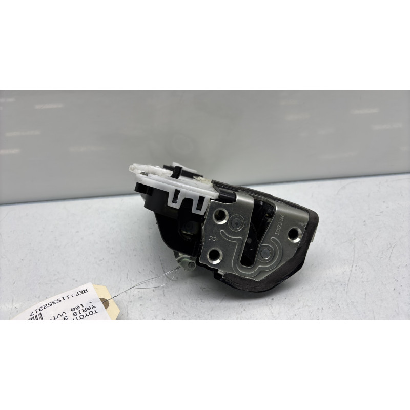 Serrure arriere droit TOYOTA YARIS 3 Photo n°4