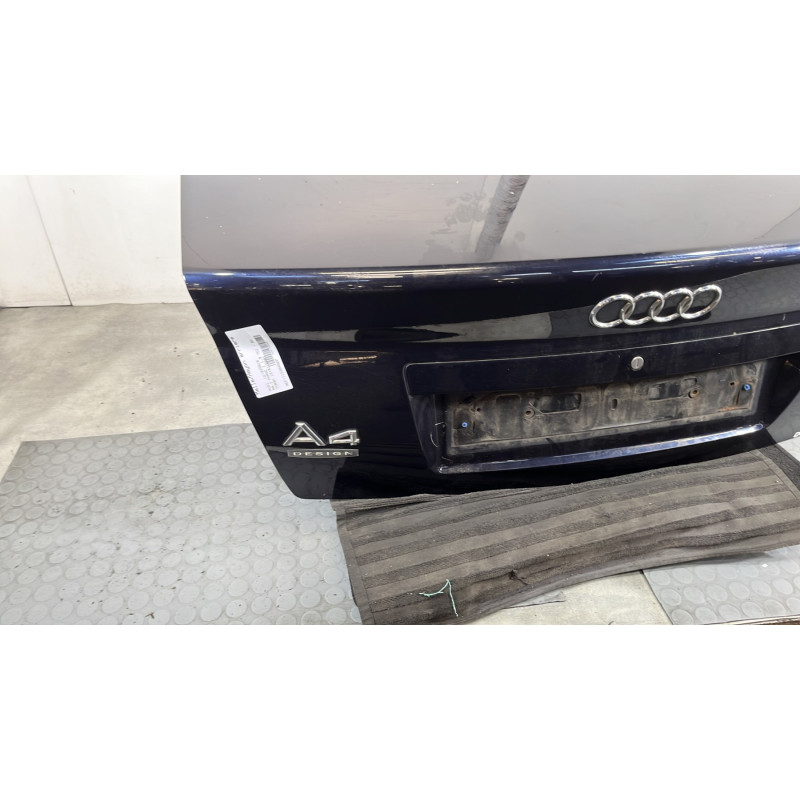 Malle/Hayon arriere AUDI A4 1 Photo n°5