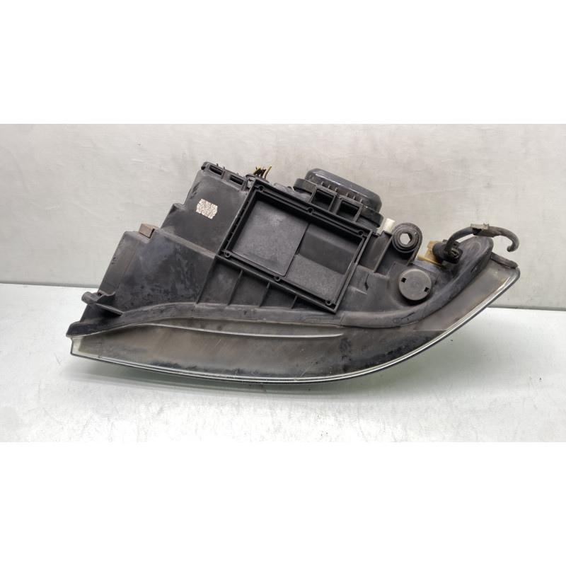 Optique avant principal droit (feux)(phare) AUDI A4 1 Photo n°4