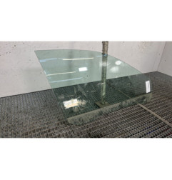 Vitre avant droit AUDI A4 1