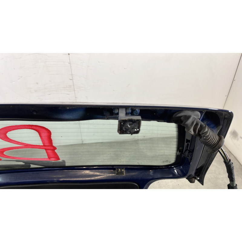 Malle/Hayon arriere VOLKSWAGEN GOLF 3 Photo n°9