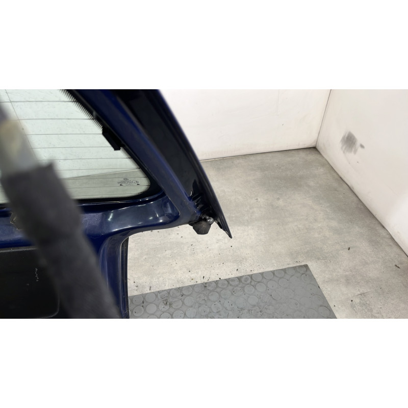 Malle/Hayon arriere VOLKSWAGEN GOLF 3 Photo n°10