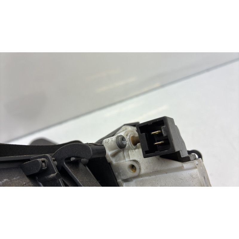 Bouton de coffre PEUGEOT 206+ Photo n°4