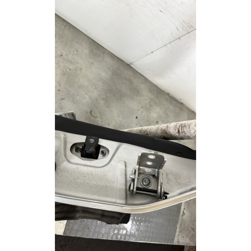 Porte arriere gauche PEUGEOT 208 1 Photo n°5