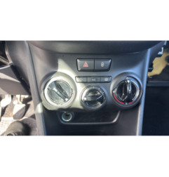 Vase de lave glace PEUGEOT 208 1
