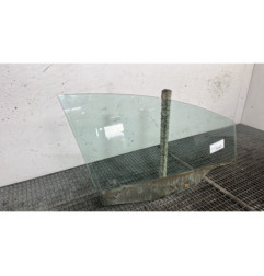 Vitre avant droit FORD FIESTA 6