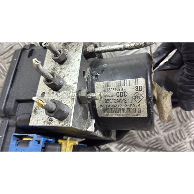 Bloc ABS (freins anti-blocage) RENAULT SCENIC 3 Photo n°5