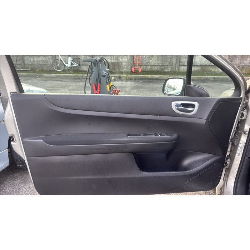 Pare choc arriere PEUGEOT 307 Photo n°19