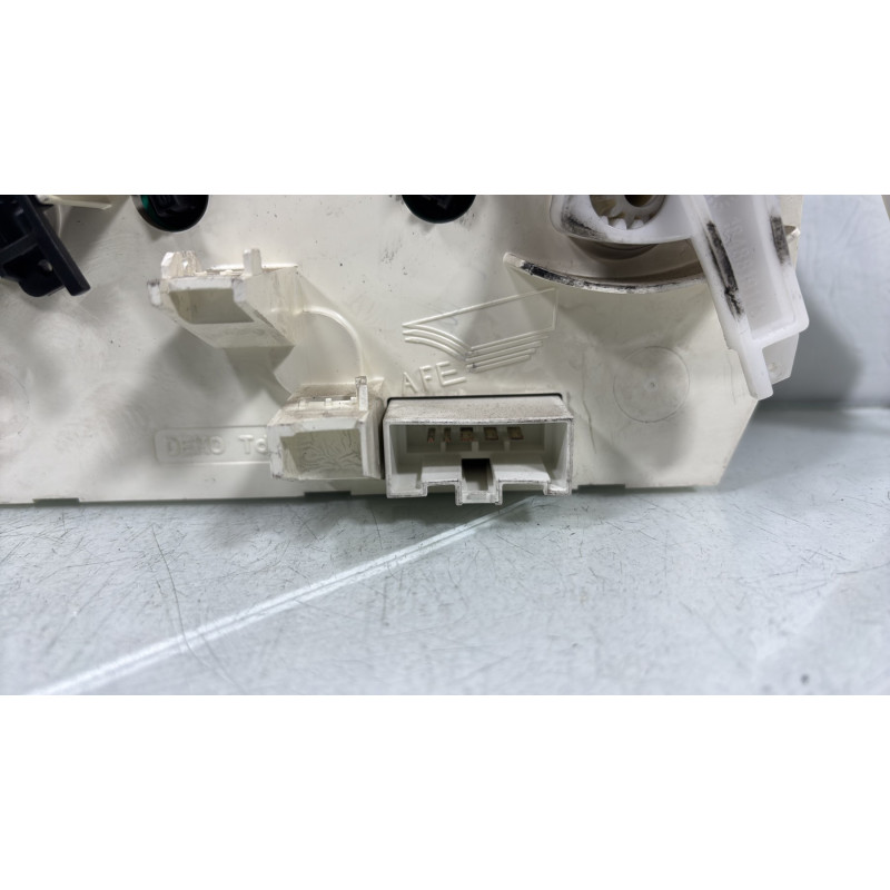 Commande chauffage PEUGEOT 307 Photo n°6