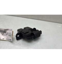 Serrure de coffre RENAULT CLIO 4