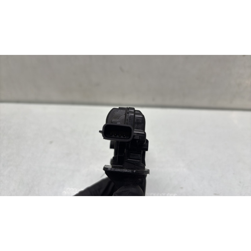 Serrure de coffre RENAULT CLIO 4 Photo n°4