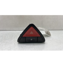 Bouton de warning RENAULT KOLEOS 1 Photo n°1