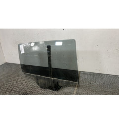 Vitre arriere droit PEUGEOT 2008 1