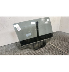 Vitre arriere droit PEUGEOT 2008 1