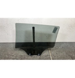 Vitre arriere droit PEUGEOT 2008 1