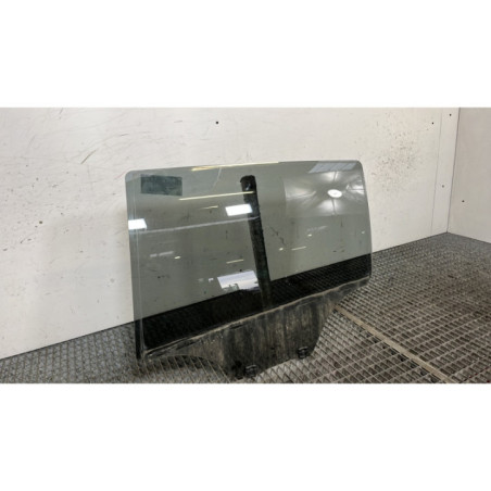 Vitre arriere gauche PEUGEOT 2008 1