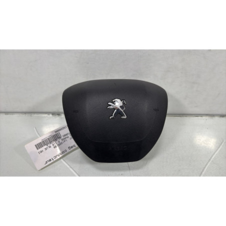 Air bag conducteur PEUGEOT 2008 1 Photo n°1