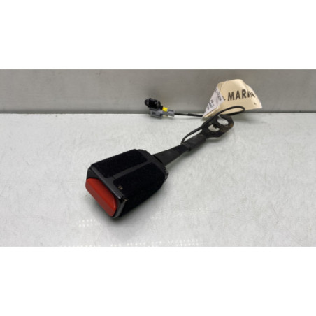 Attache ceinture avant gauche PEUGEOT 2008 1
