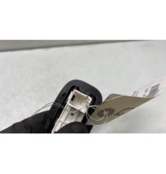Interrupteur de leve vitre arriere droit PEUGEOT 2008 1