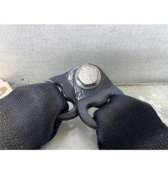 Attache ceinture arriere droit DACIA SANDERO 2