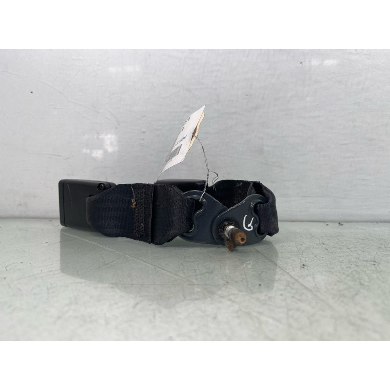 Attache ceinture arriere gauche DACIA SANDERO 2 Photo n°3