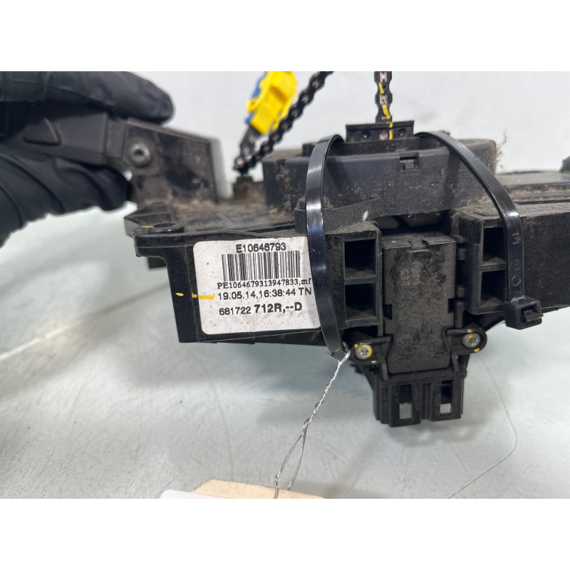Contacteur tournant DACIA SANDERO 2 Photo n°4